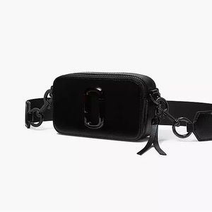 Mark Jacobs THE
SNAPSHOT Crossbody